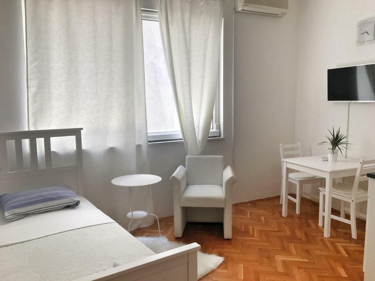Vogue Studios Makarska Buitenkant foto